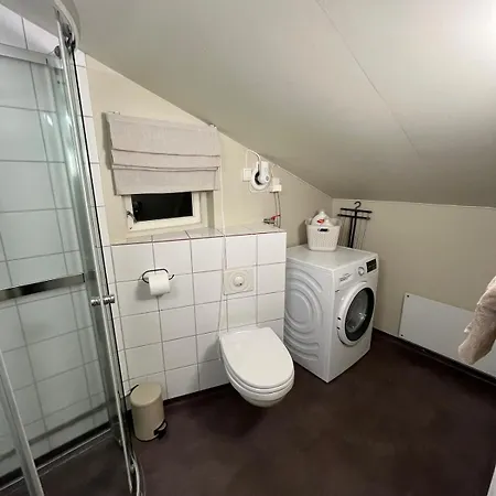 Apartment Cozy Top-floor With Arctic Cathedral View *