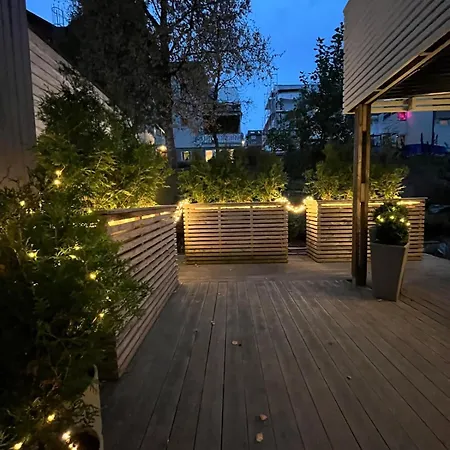 Appartement Cozy Top-floor With Arctic Cathedral View