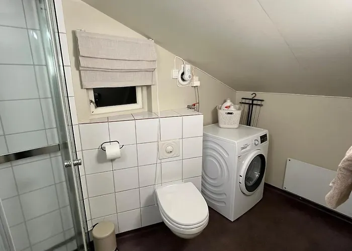 Leilighet Cozy Top-floor With Arctic Cathedral View *
